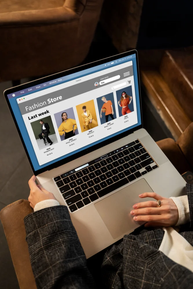 E-commerce Managers